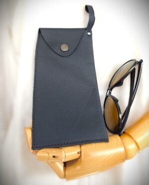 Etui-Lunettes-Cuir-Noir